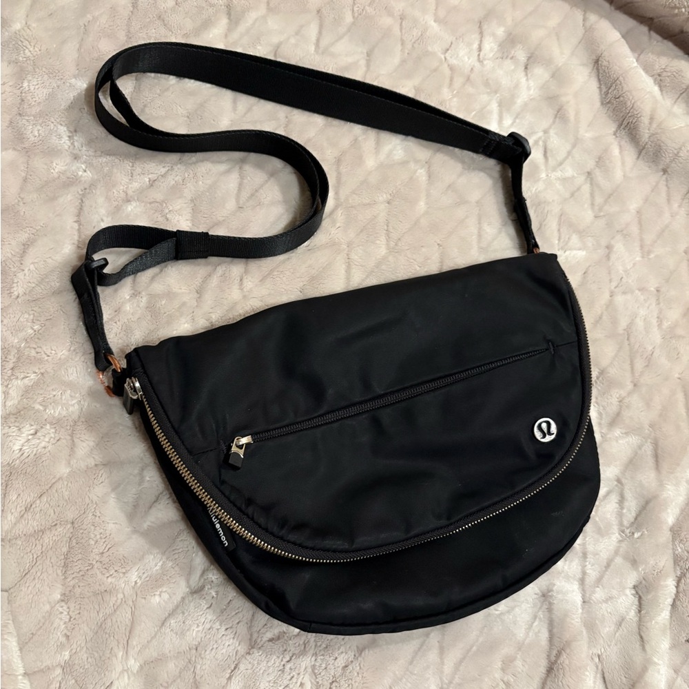 Lululemon Black All Night Festival Crossbody Bag